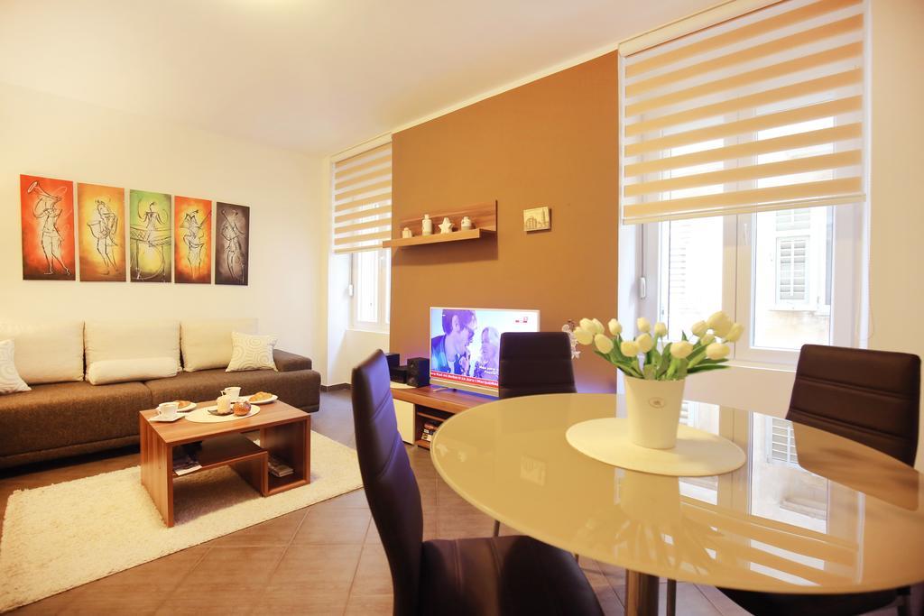Allegro Exclusive Suites Old Town Center Zadar Exterior photo