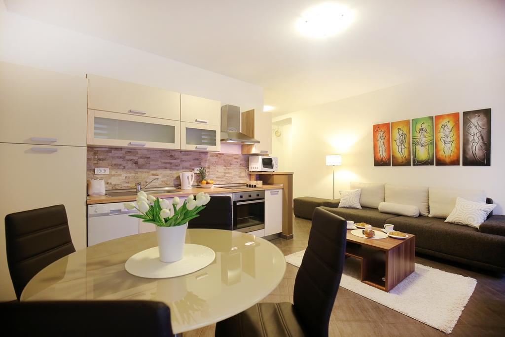 Allegro Exclusive Suites Old Town Center Zadar Exterior photo
