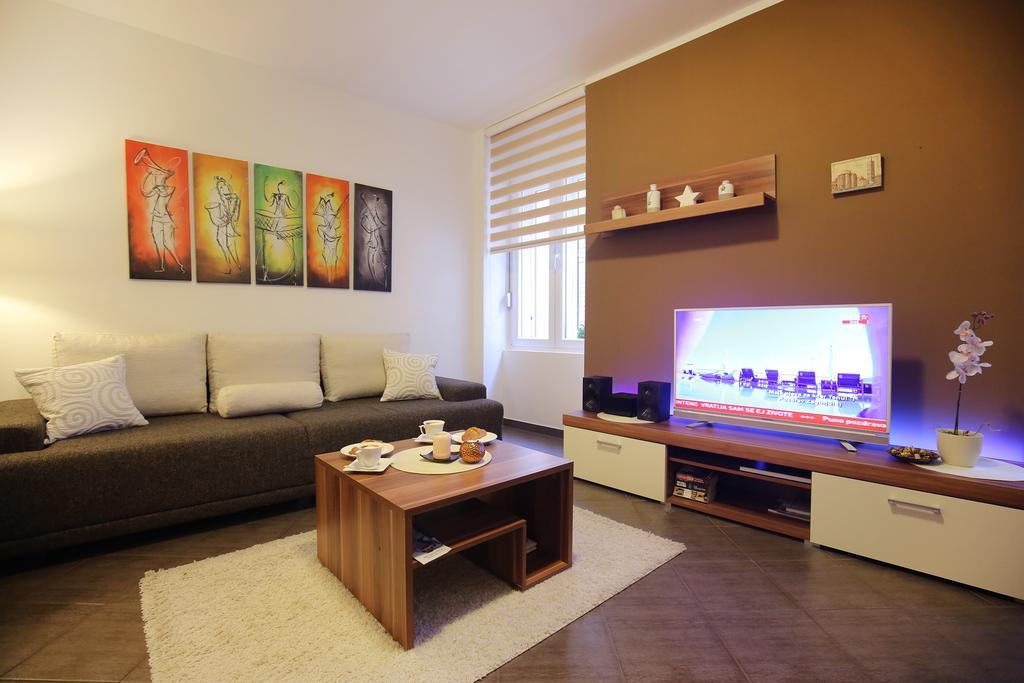 Allegro Exclusive Suites Old Town Center Zadar Exterior photo